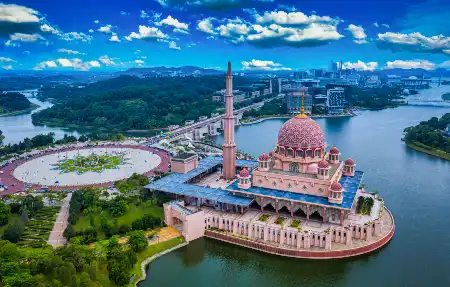 Top Experiences Unique to Malaysia